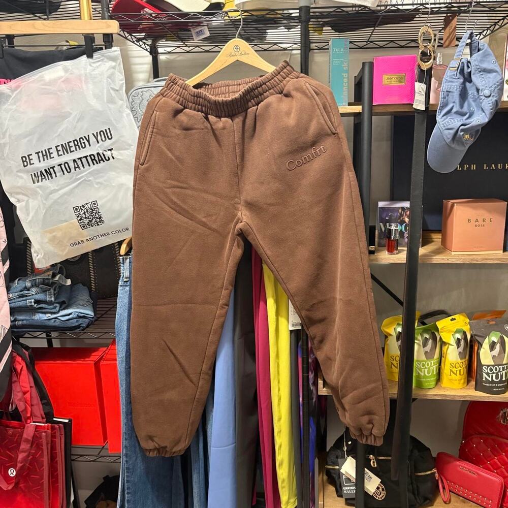 Brown sweatpants with embroidered logo